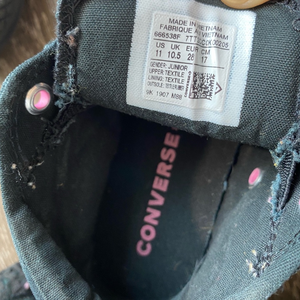 Converse High tops. All black w/pink details. 11 - Picture 10 of 13